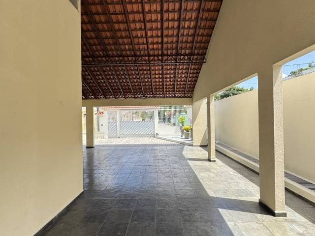 #Tiradentes - Casa para Venda em Manaus - AM - 2