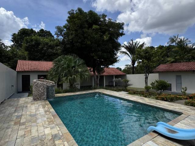 #Tiradentes - Casa para Venda em Manaus - AM - 1