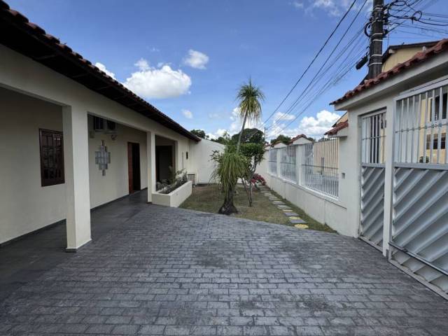Casa para Venda em Manaus - 4